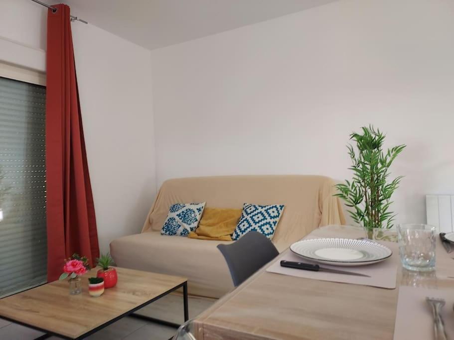 Maison Cosy 3 Chambres A La Campagne L'Abergement-Sainte-Colombe Εξωτερικό φωτογραφία